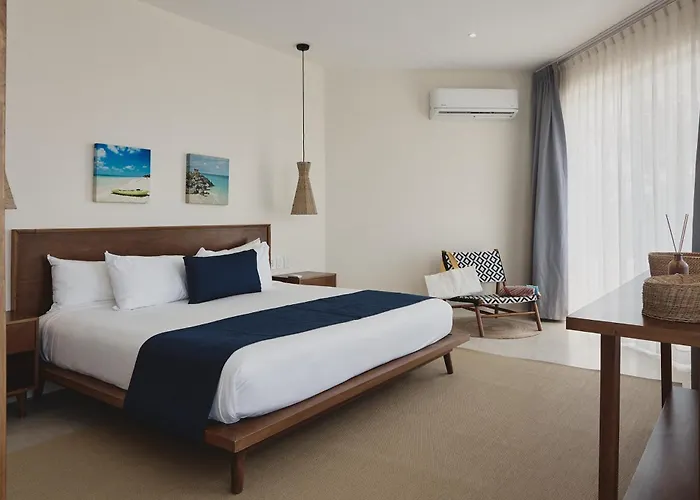 Casa Altamar Hotel