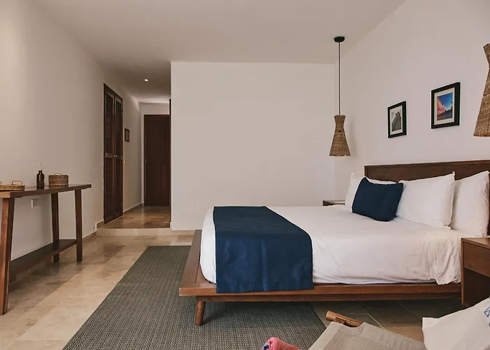 Casa Altamar Hotel 2*