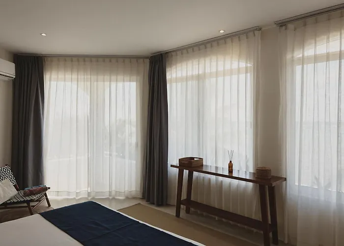 Hotel Casa Altamar 2*